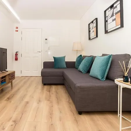 Modern - Campanha Train Station *