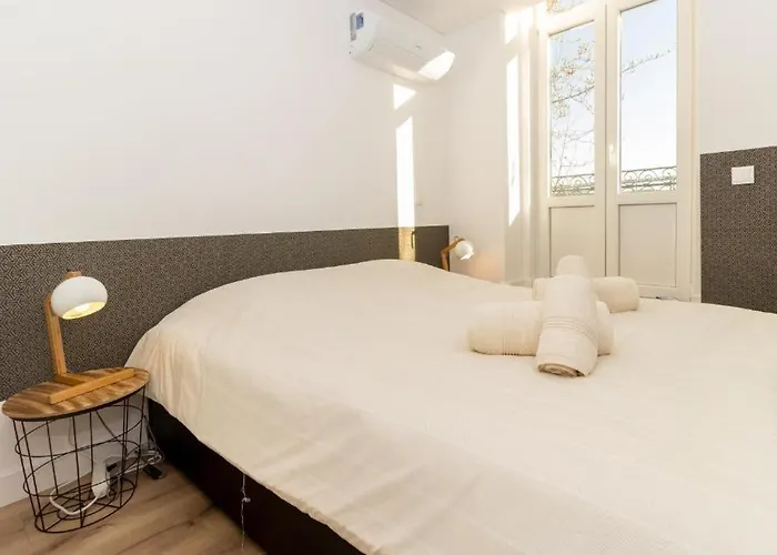 Modern - Campanha Train Station Apartamento