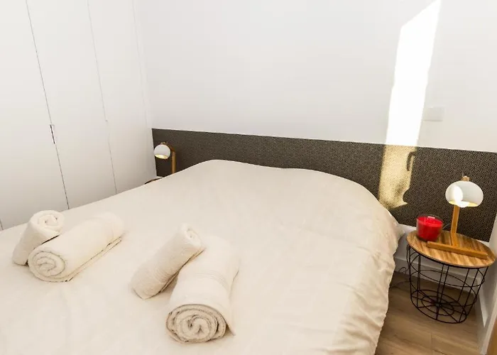 Apartamento Modern - Campanha Train Station